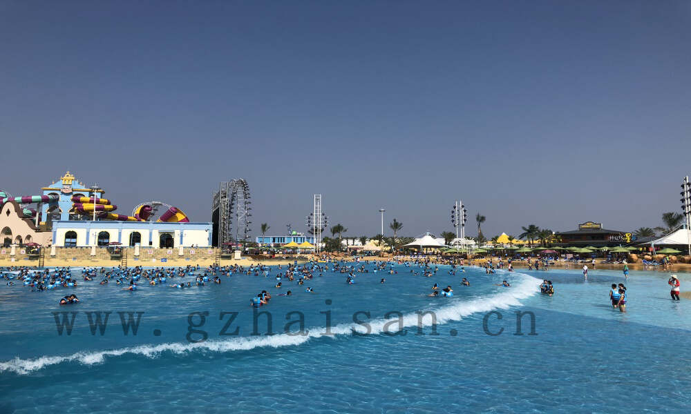 水上游乐园设备多少钱