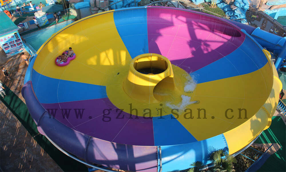 优质水上滑梯厂家推荐，安全好玩引领行业潮流