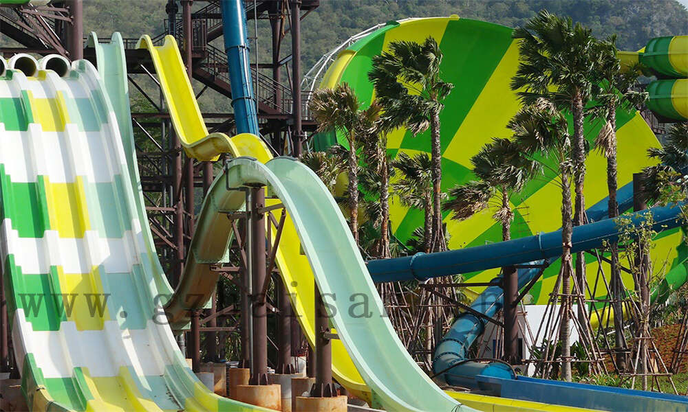 水上乐园设备大全：打造刺激水上体验