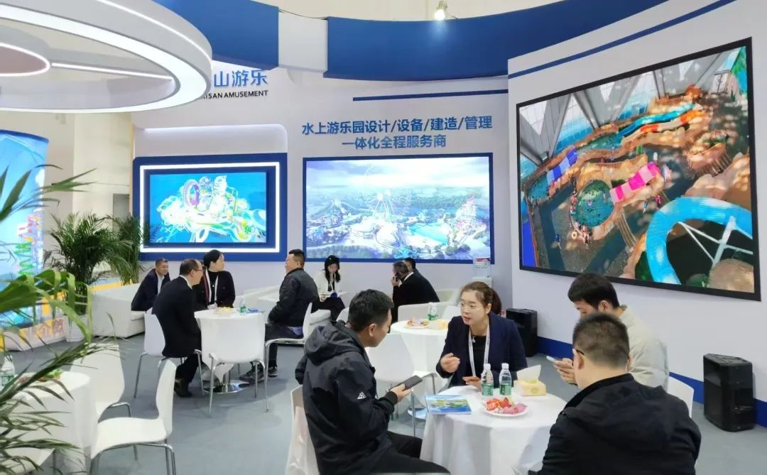 齐聚北京，共绘蓝图 | jinnianhui今年会游乐亮相2025北京国际游乐展，展现行业领军者风采